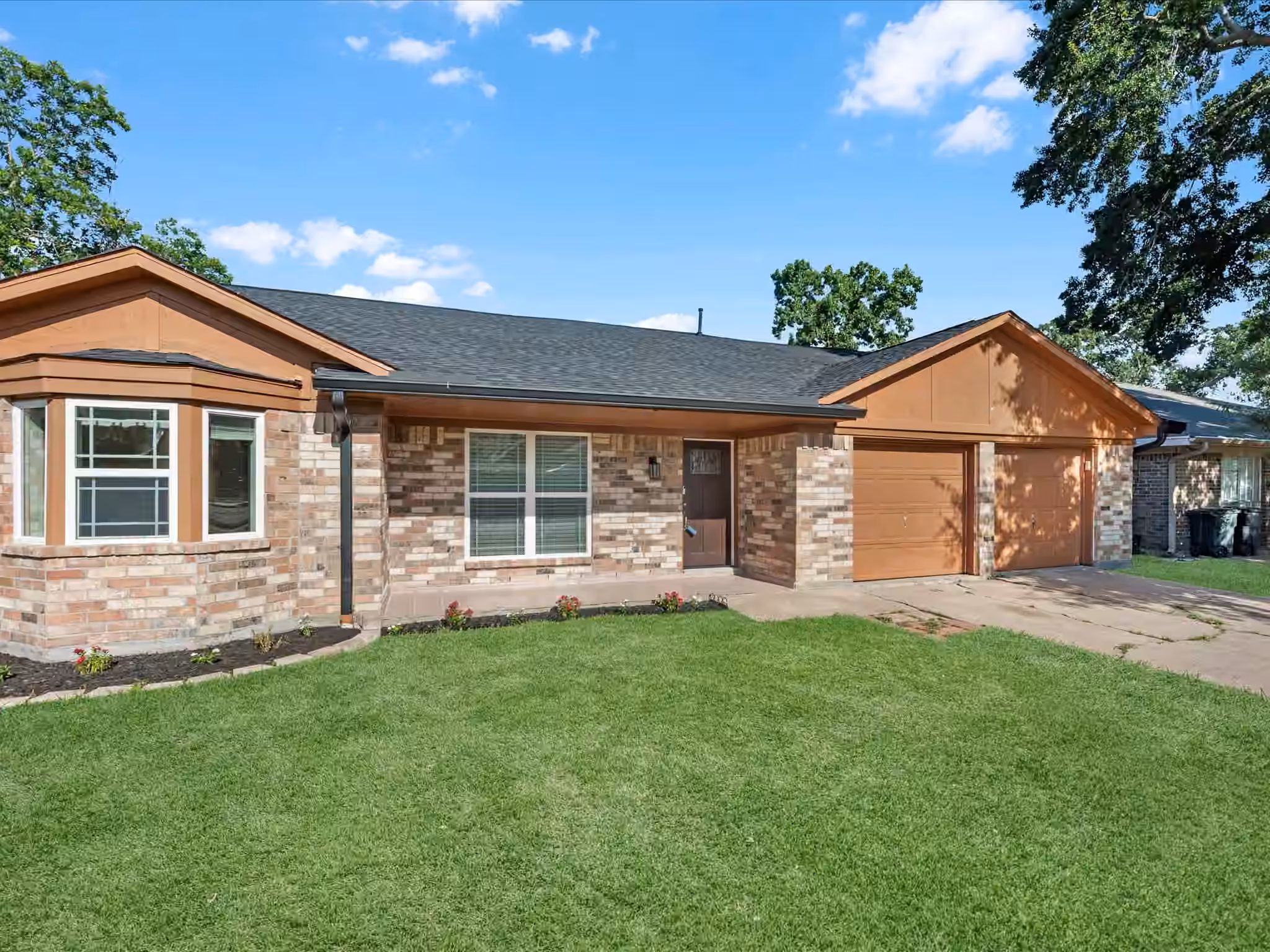 Photo 3 of 4318 Ponca Street, Pasadena, TX