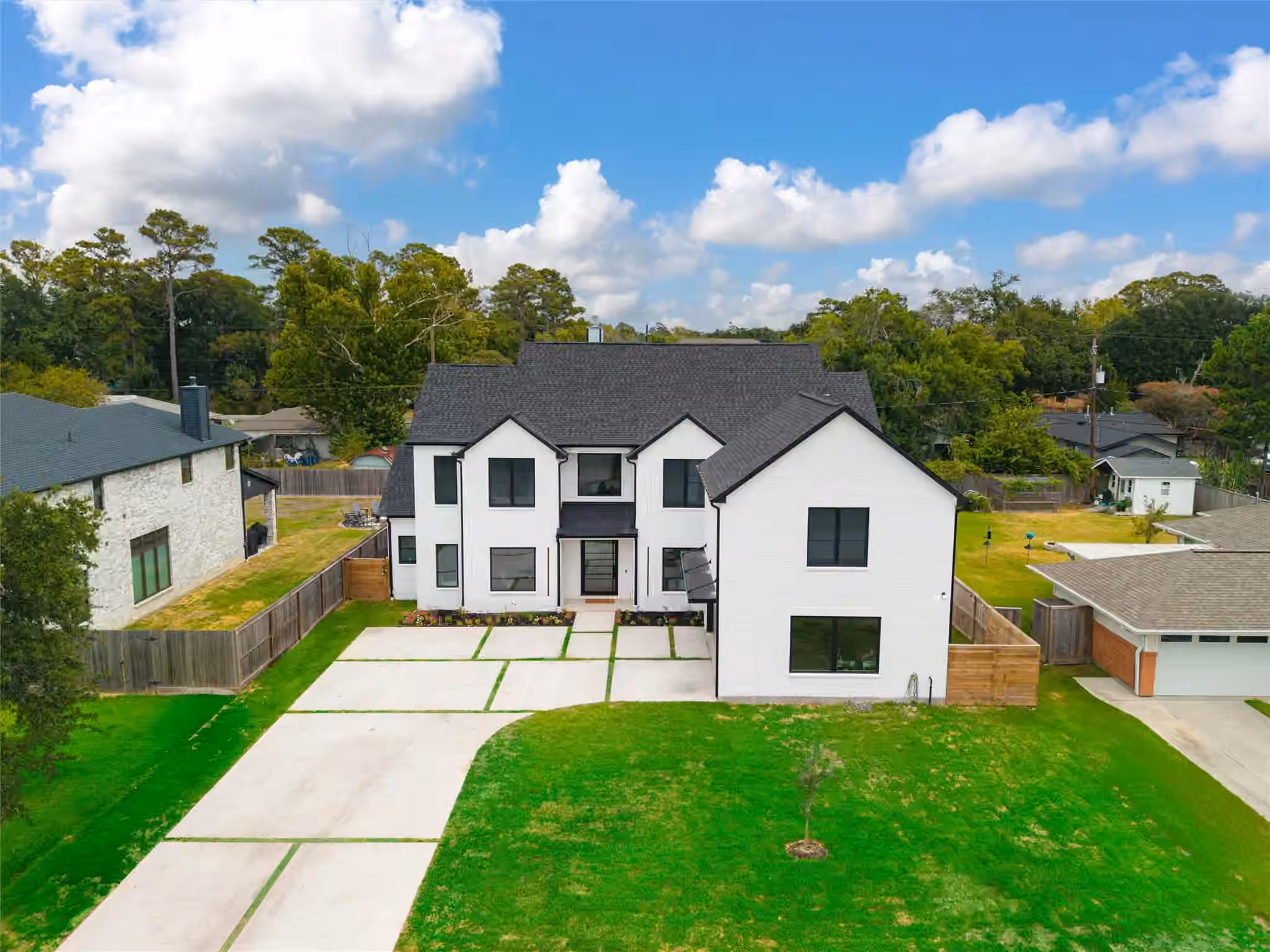 Photo 7 of 1730 Parana Drive, Houston, TX