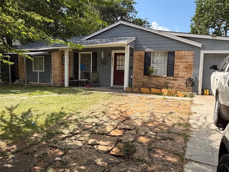 Photo 2 of 16911 Argyle Road, Houston, TX