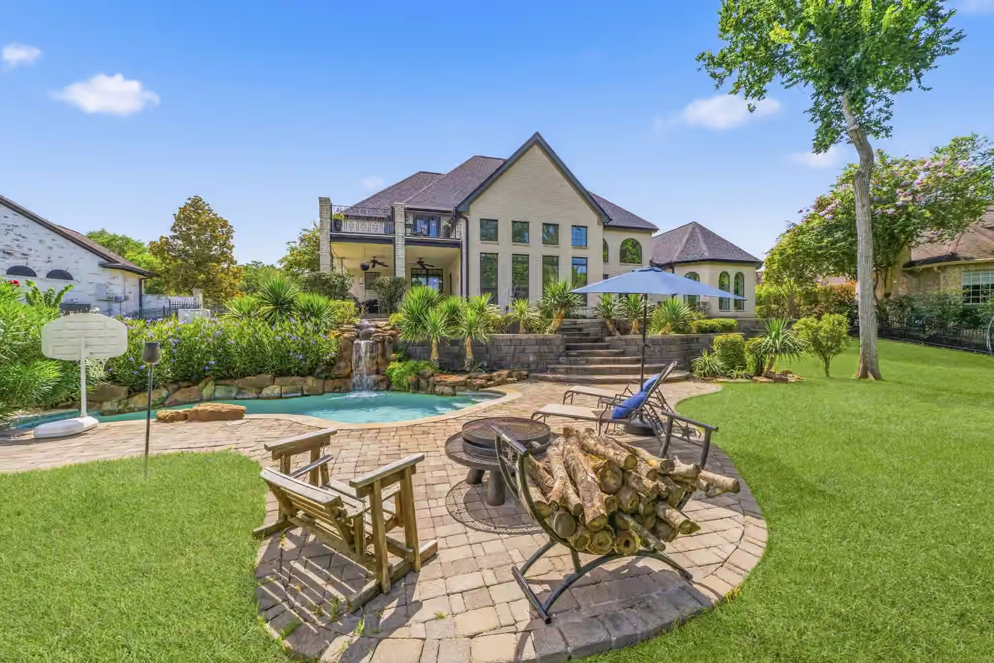 Photo 4 of 4903 Westerdale Drive, Fulshear, TX