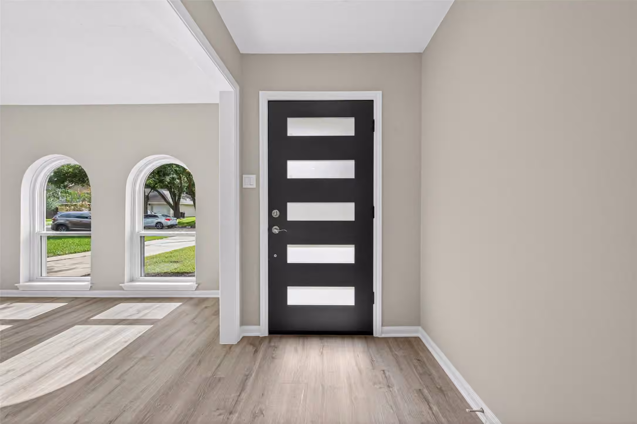 Photo 3 of 1307 Hitherfield Drive, Sugar Land, TX