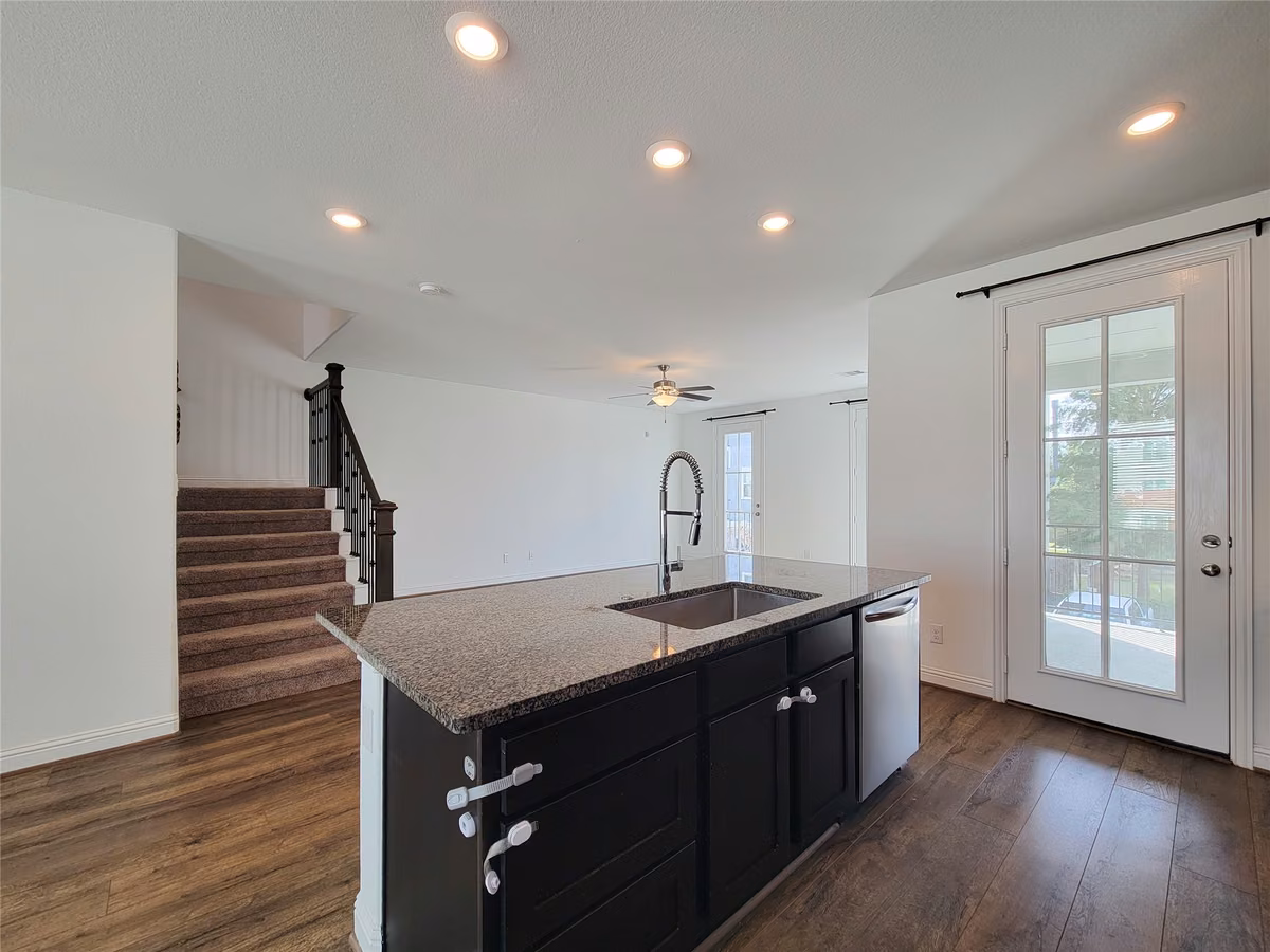 Photo 16 of 11022 Mikula Drive, Houston, TX 77043