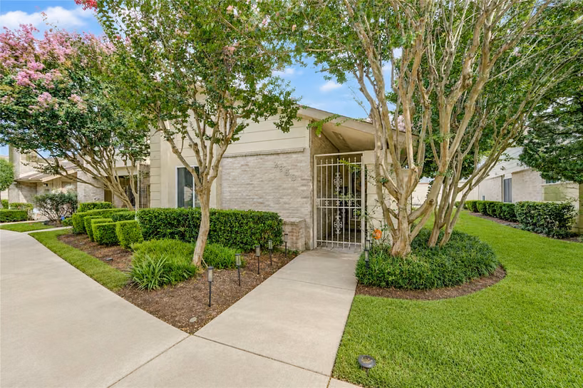 Photo of 2958 Meadowgrass Lane, Houston, TX 77082