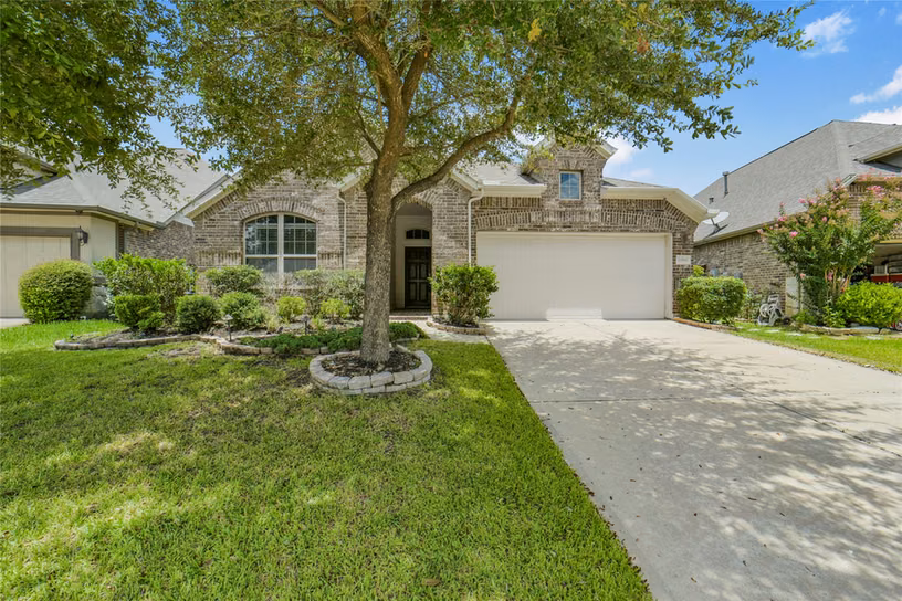 Photo of 10919 Walts Run Lane, Cypress, TX 77433