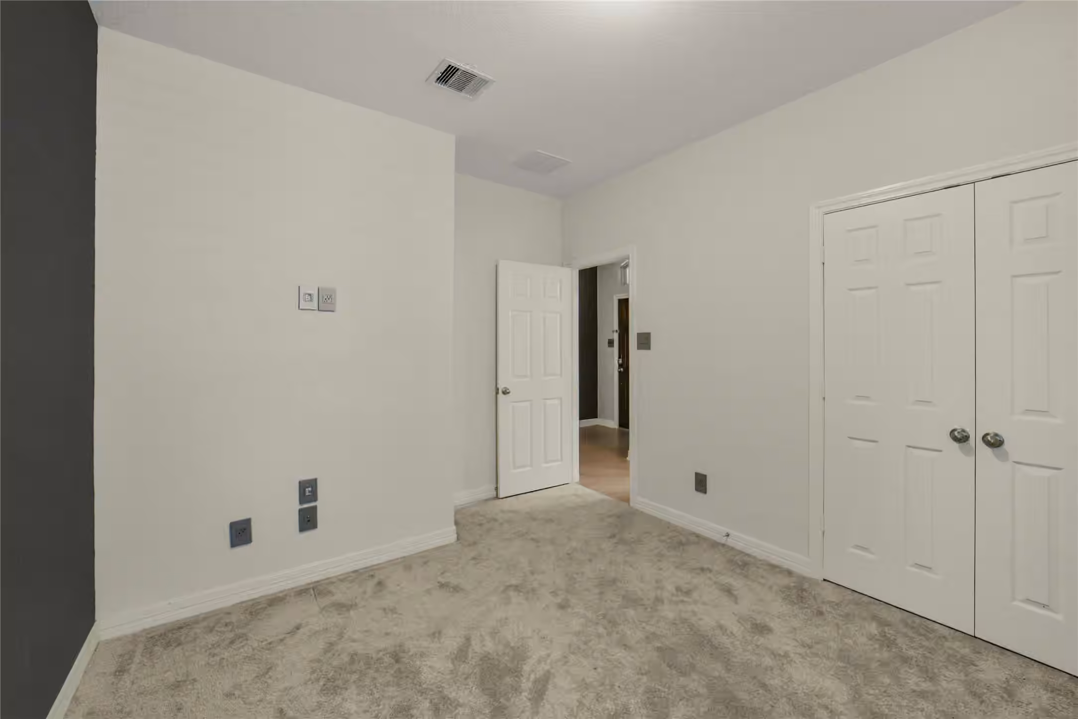 Photo 5 of 10919 Walts Run Lane, Cypress, TX