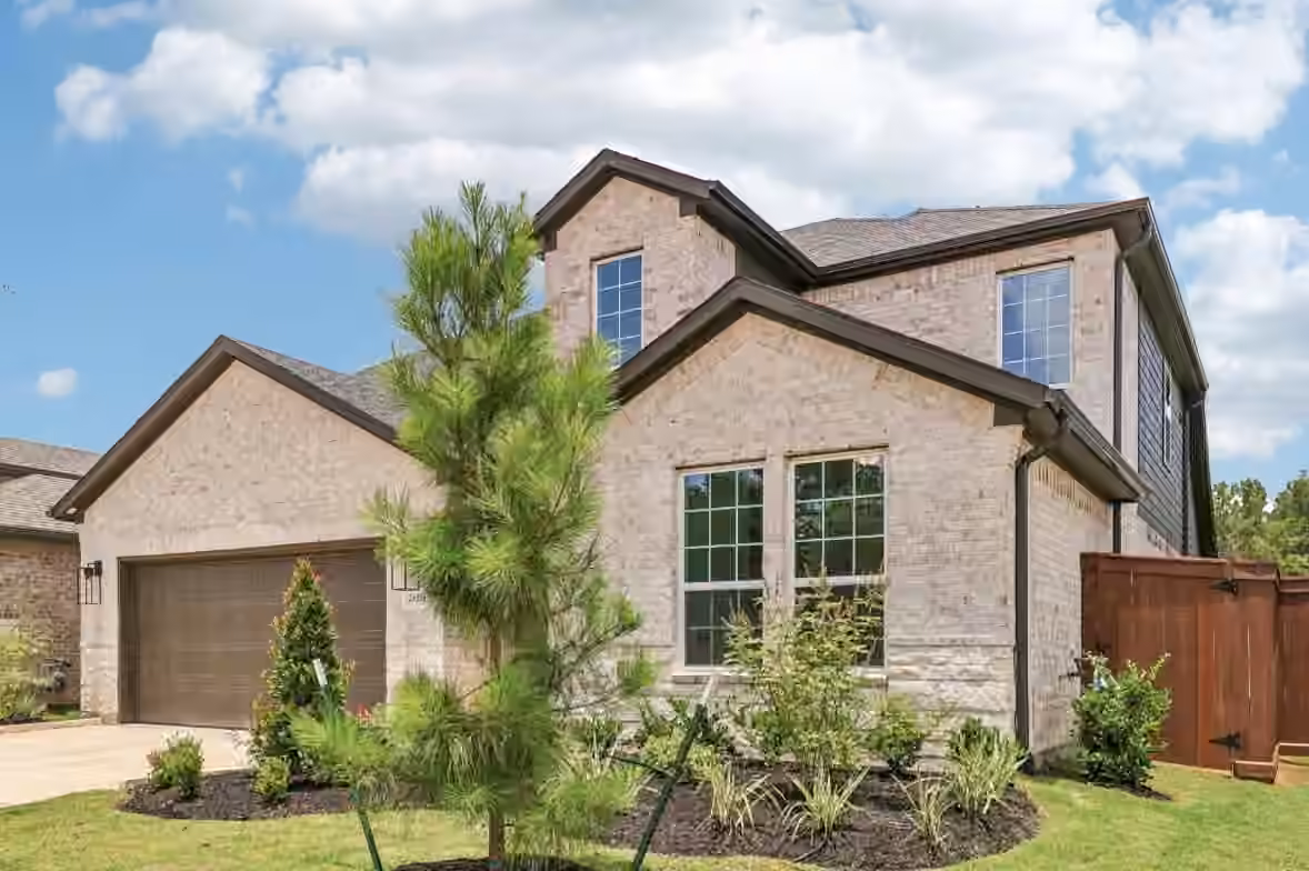 Photo 2 of 26116 Treetop Terrace Lane, Montgomery, TX