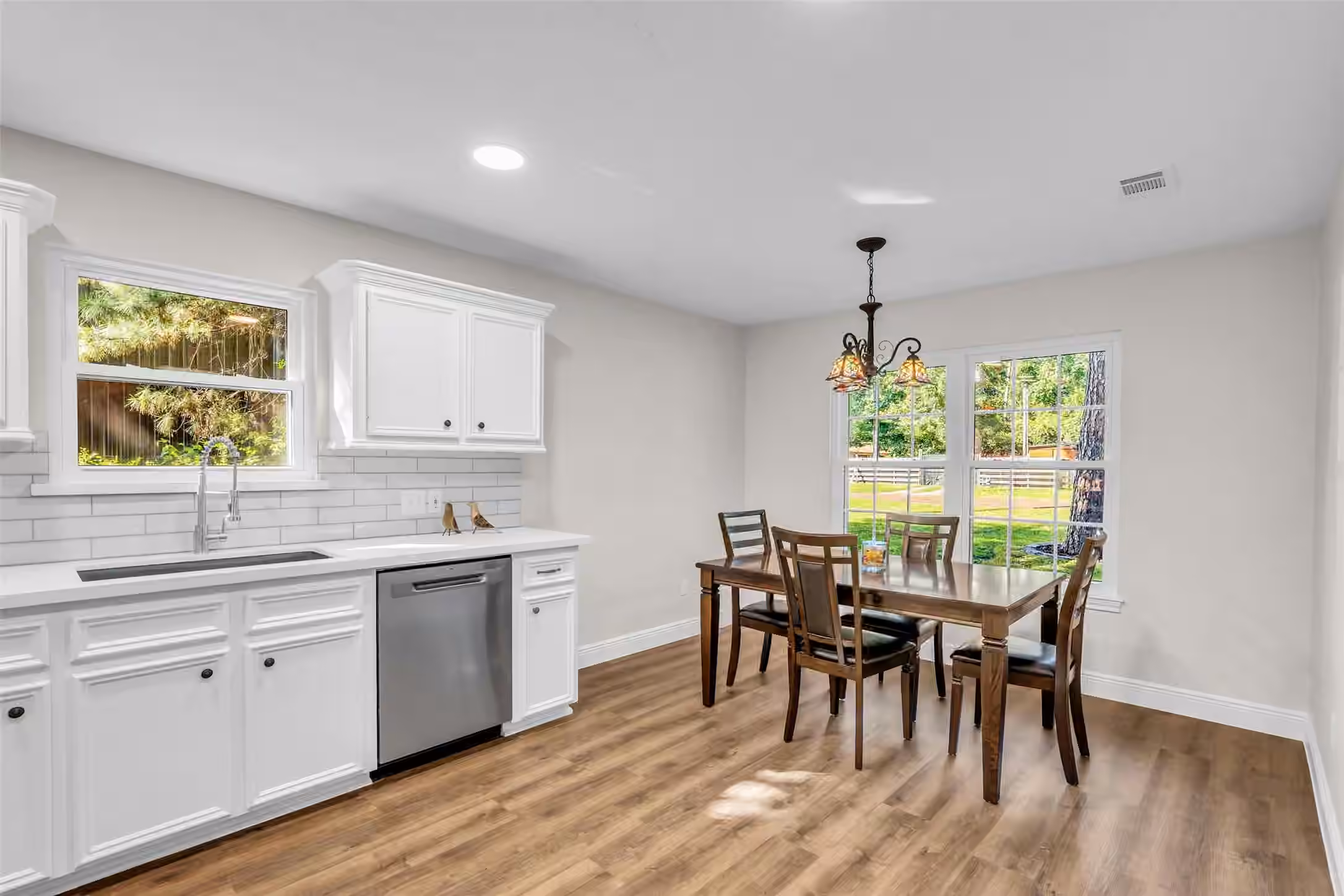 Photo 7 of 5945 Sinclair Drive, Montgomery, TX