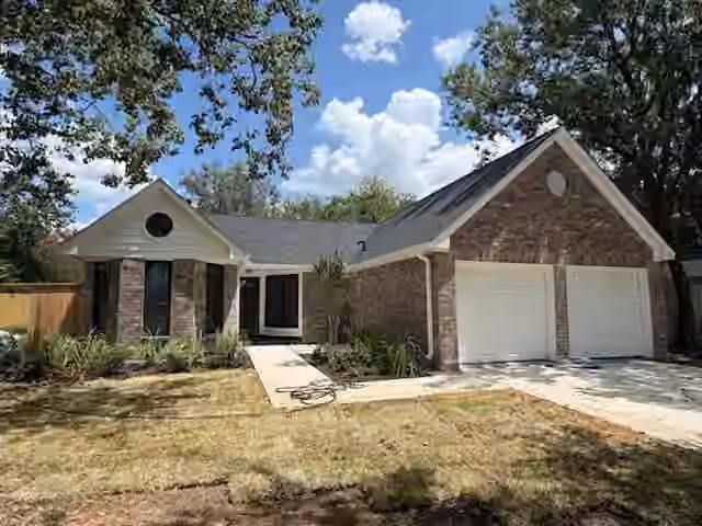 Photo of 2915 Great Lakes Avenue, Sugar Land, TX