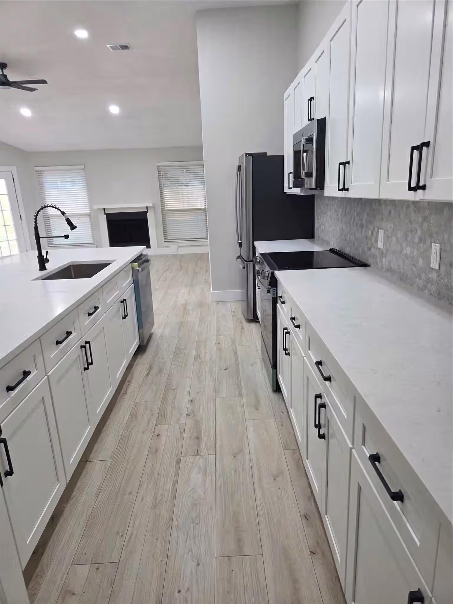 Photo 6 of 2915 Great Lakes Avenue, Sugar Land, TX