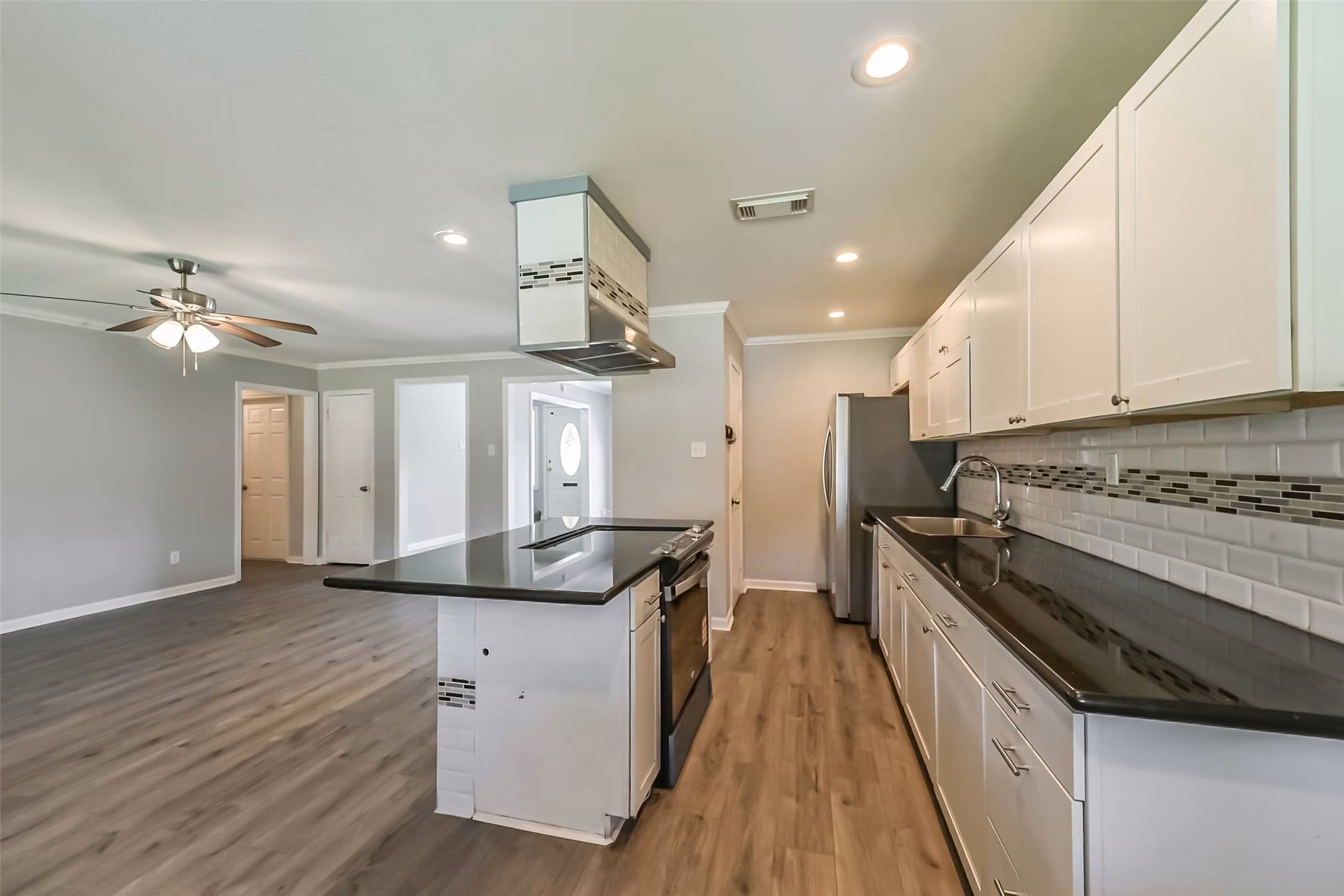 Photo 6 of 10822 Sagegulf Lane, Houston, TX