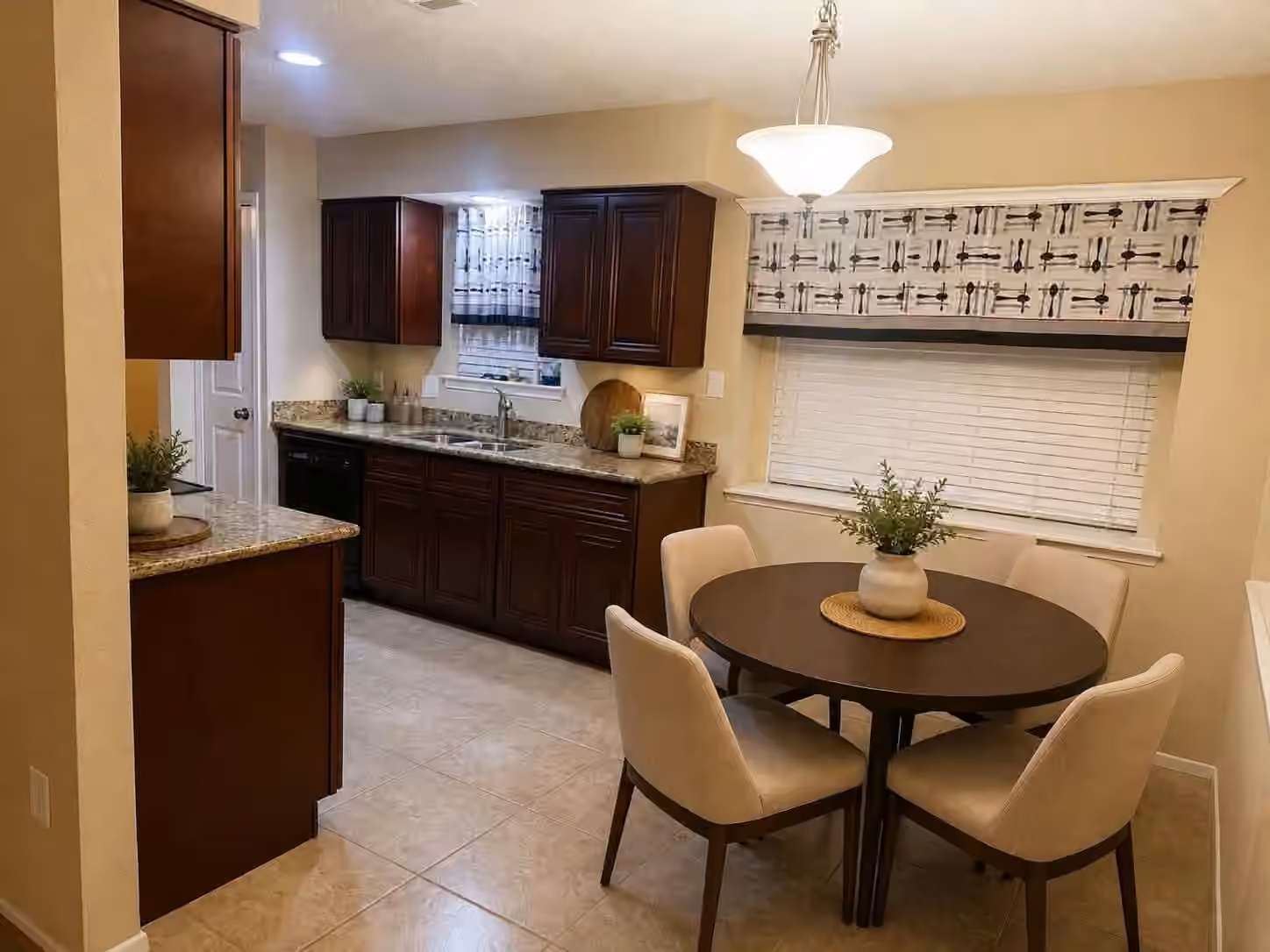 Photo 5 of 9415 Kilrenny Drive, Spring, TX