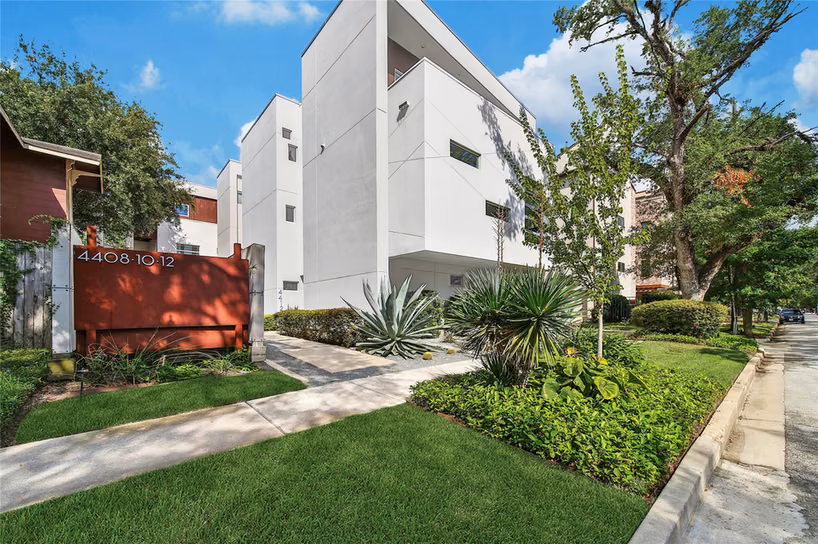Photo of 4408 Mount Vernon Street, Houston, TX 77006