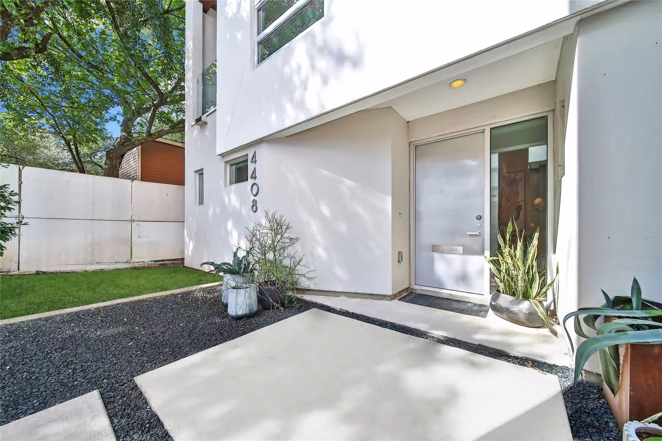 Photo 5 of 4408 Mount Vernon Street, Houston, TX