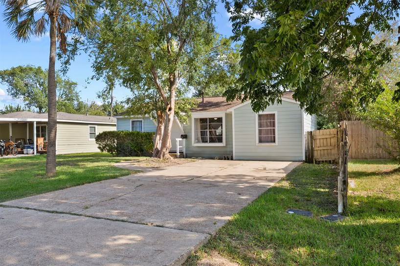 Photo of 7406 Elbridge Lane, Houston, TX 77536