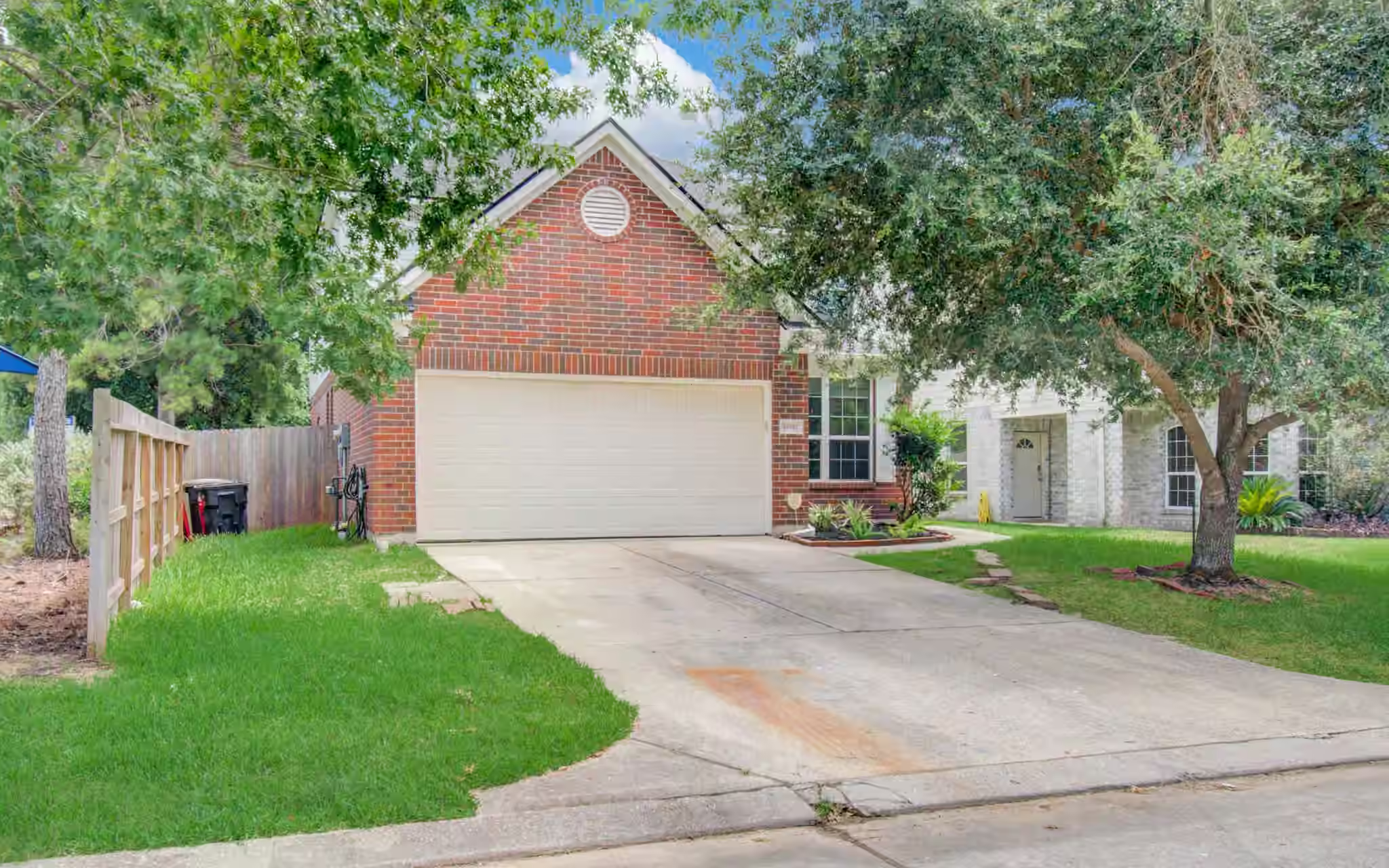 Photo 2 of 10542 Fire Sage Drive, Humble, TX