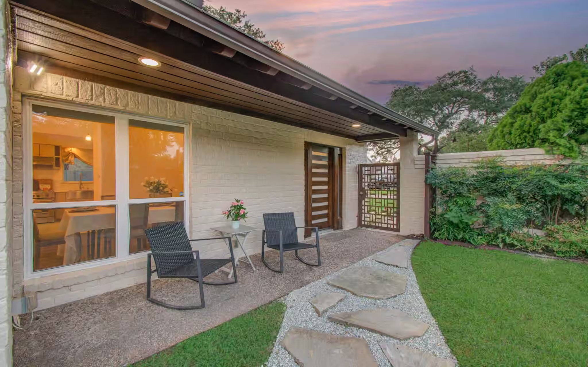 Photo 3 of 14603 Carolcrest Drive, Houston, TX