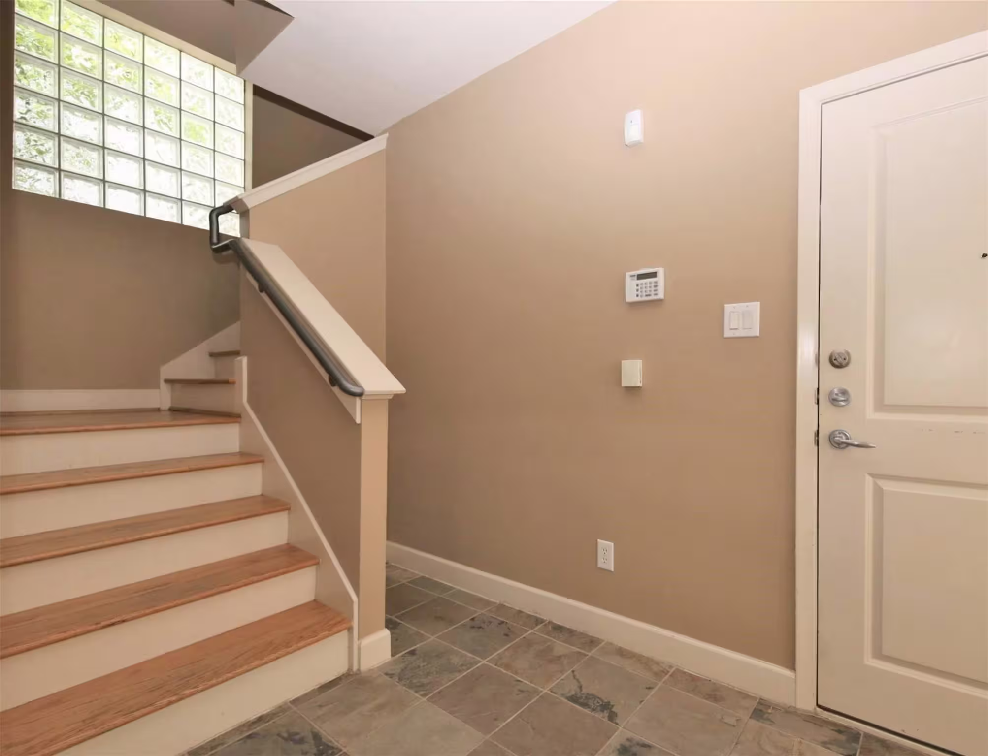 Photo 6 of 723 Reinerman, Houston, TX