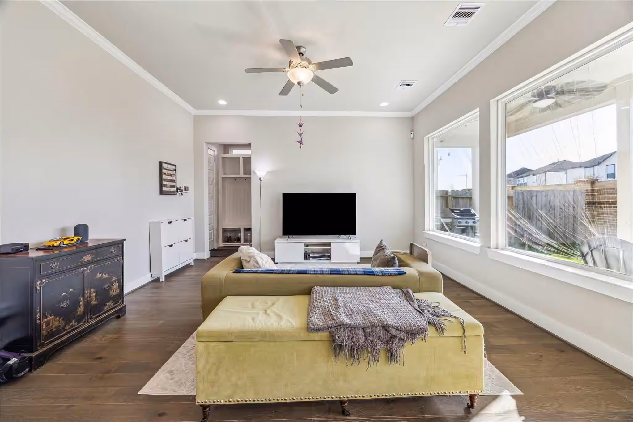 Photo 3 of 4211 Upland Bend Drive, Houston, TX
