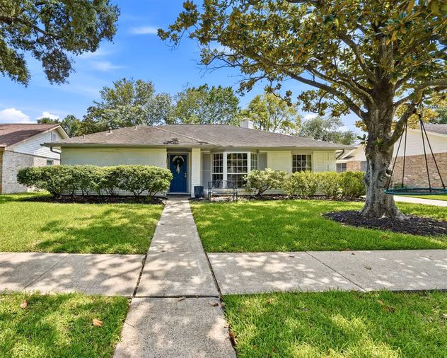 Photo 2 of 12919 Westhorpe Drive, Houston, TX
