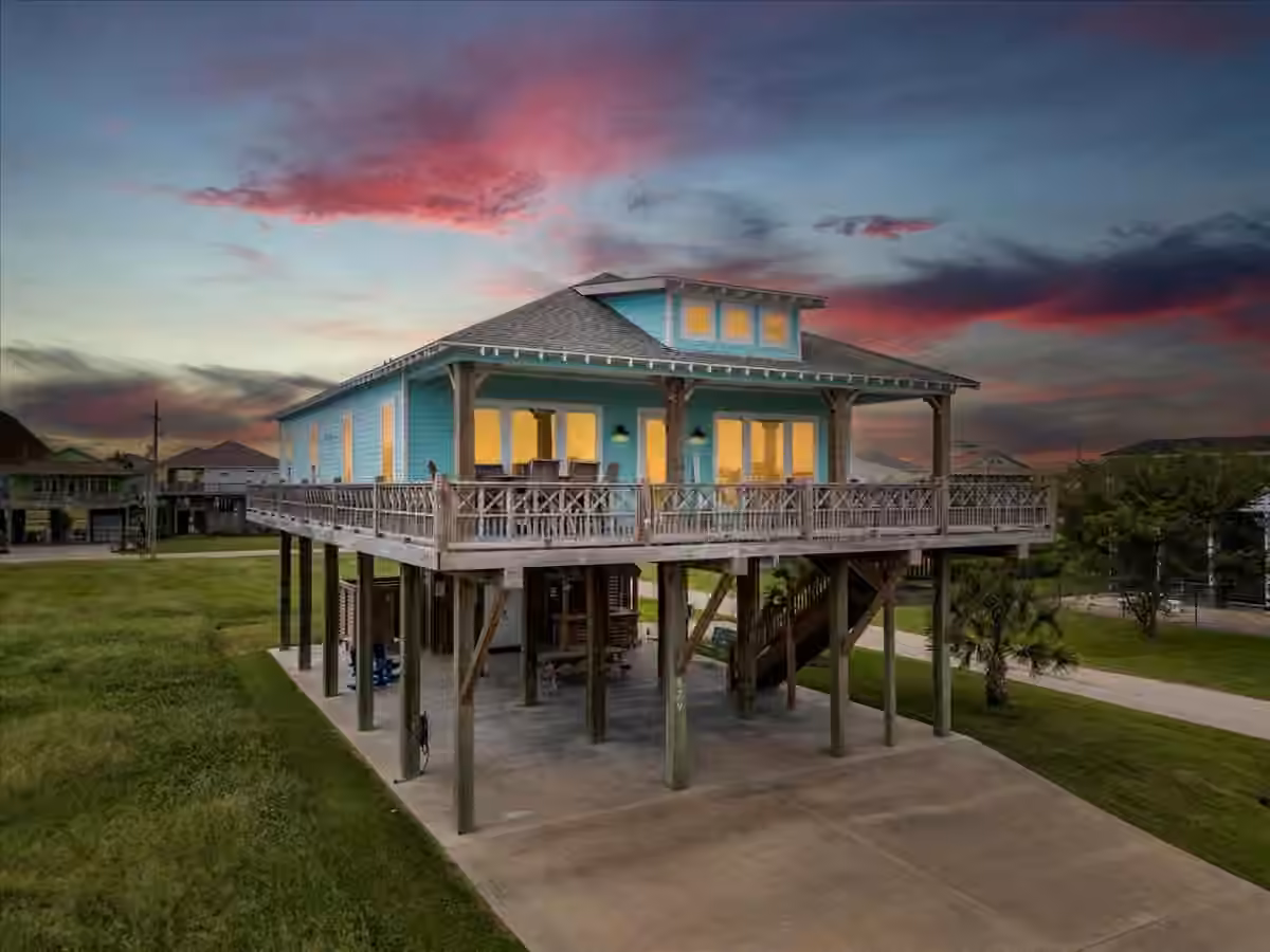 Photo of 879 Wommack, Crystal Beach, TX