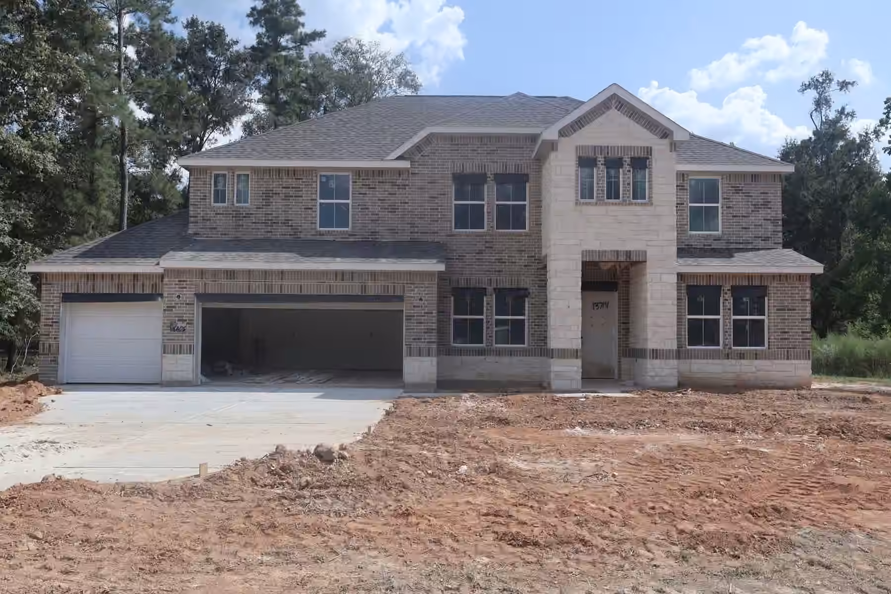 Photo 2 of 13714 Pamela Belle Path, Conroe, TX