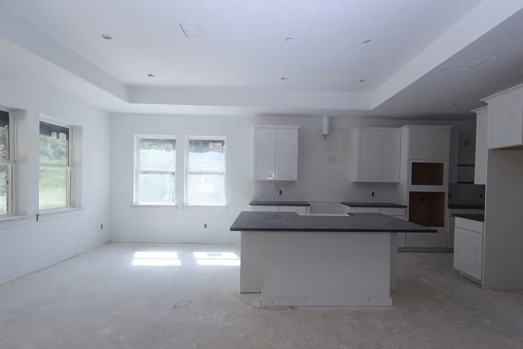 Photo 6 of 13714 Pamela Belle Path, Conroe, TX