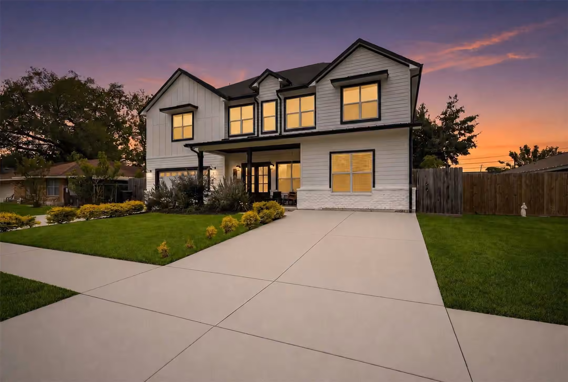 Photo of 8006 Longridge Drive, Houston, TX 77055