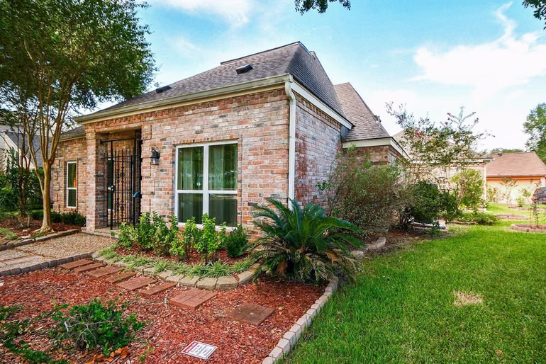 Photo 4 of 814 S Fry Road, Katy, TX