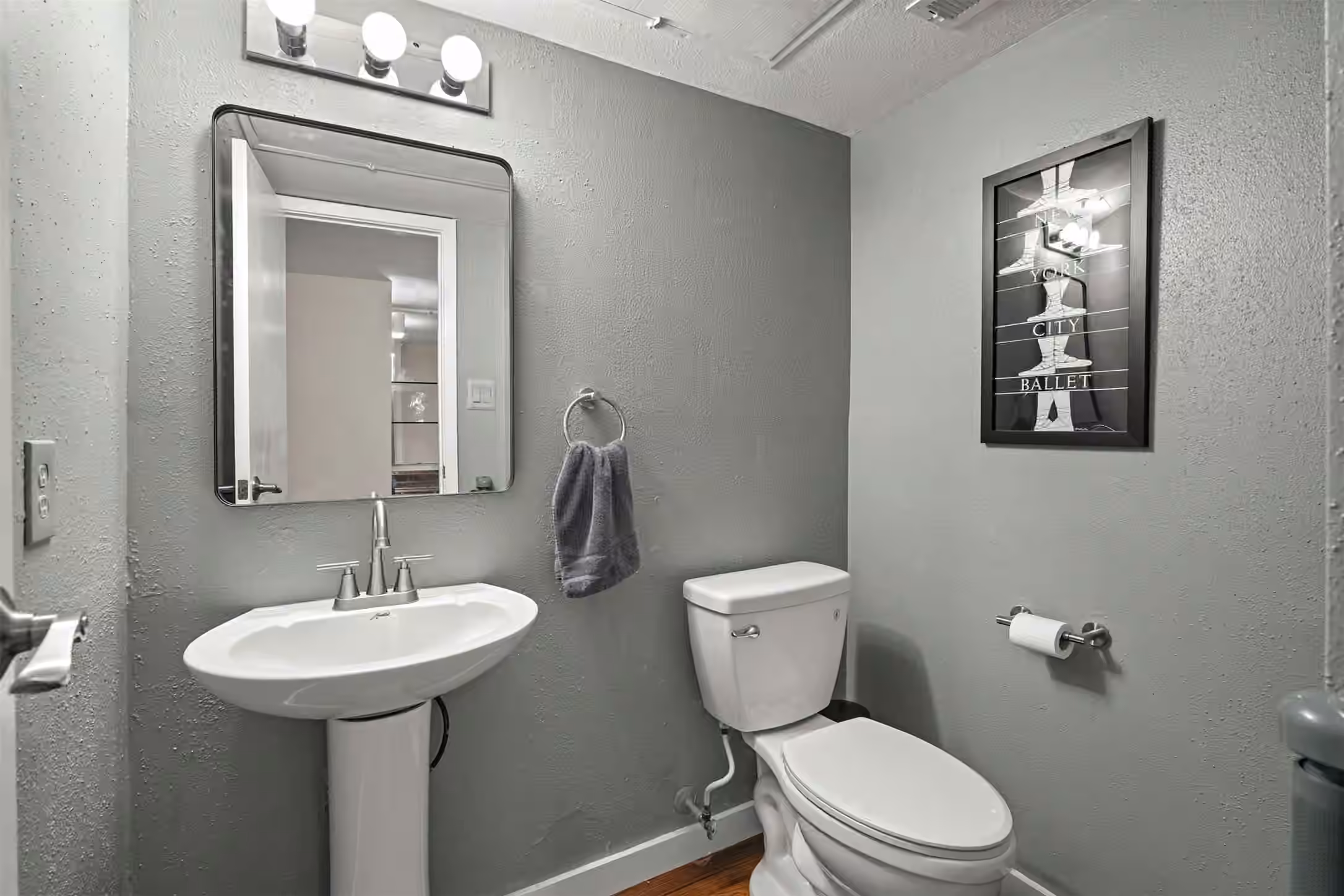 Photo 7 of 1500 Sandy Springs Road 22, Houston, TX 77042