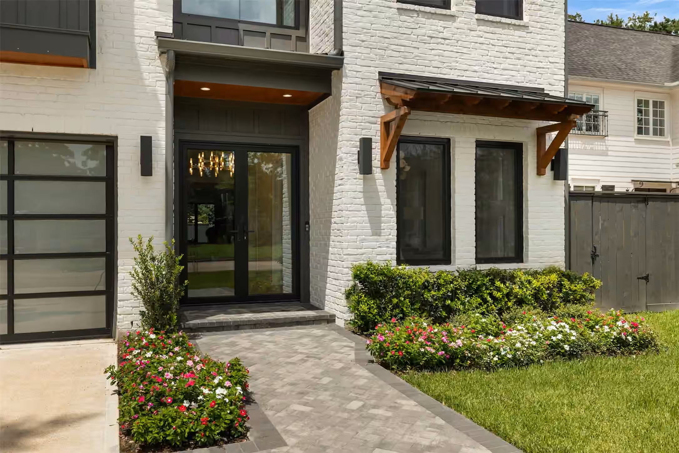 Photo 3 of 934 W 43rd Street, Houston, TX