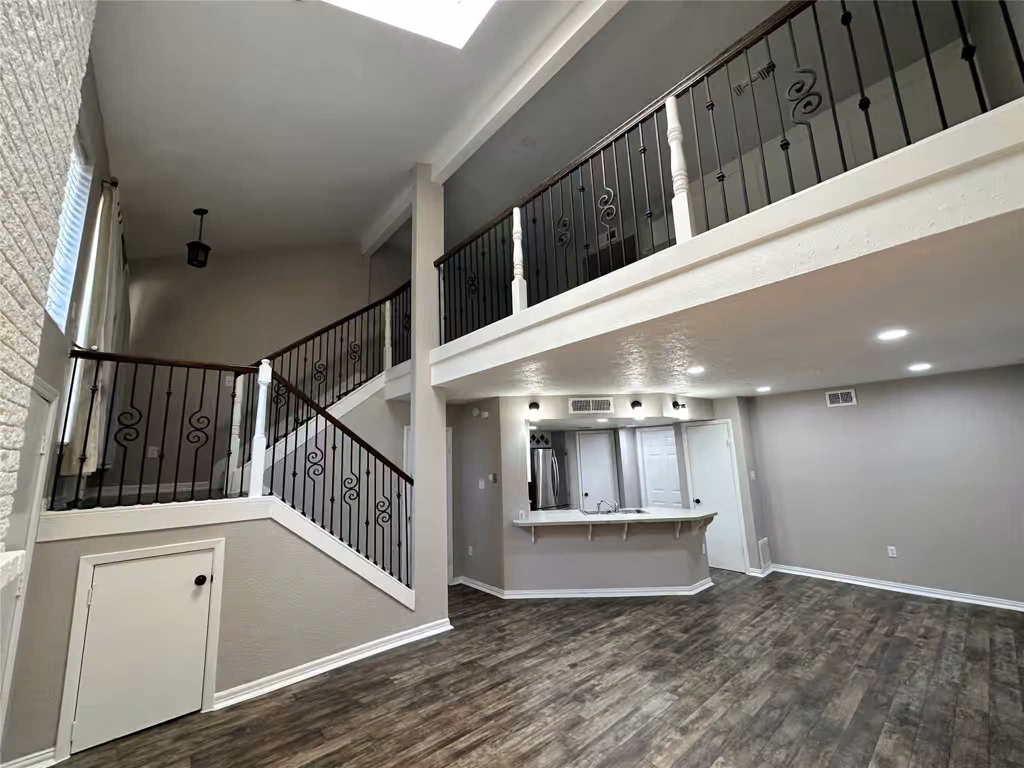 Photo of 54 Evanston Street 5, Houston, TX