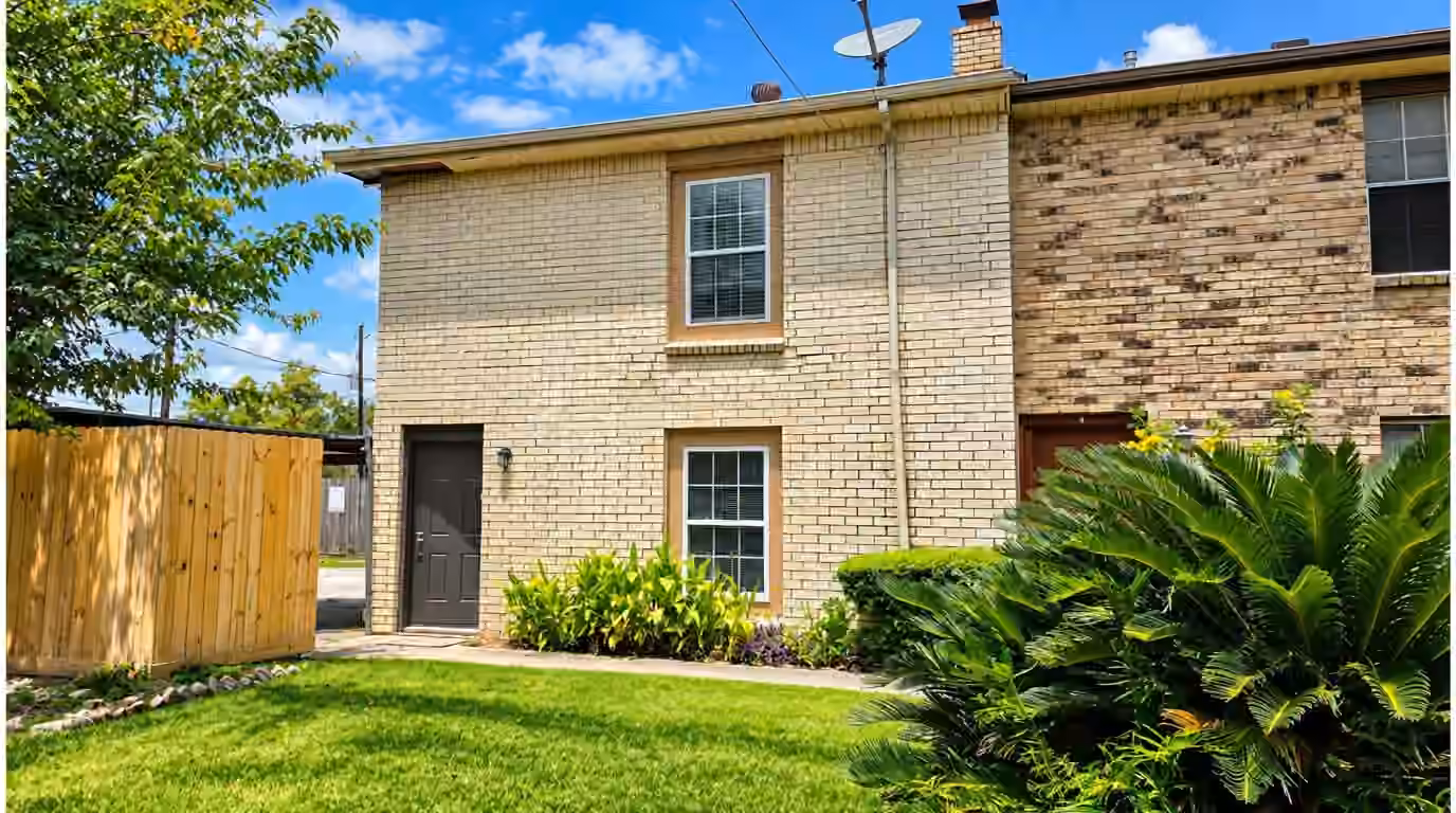 Photo of 1403 Blalock Road 5, Houston, TX