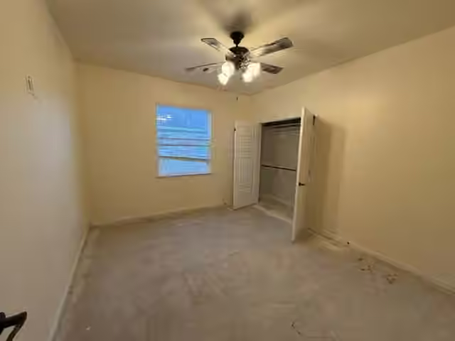 Photo 7 of 214 San Bernard Drive, Baytown, TX