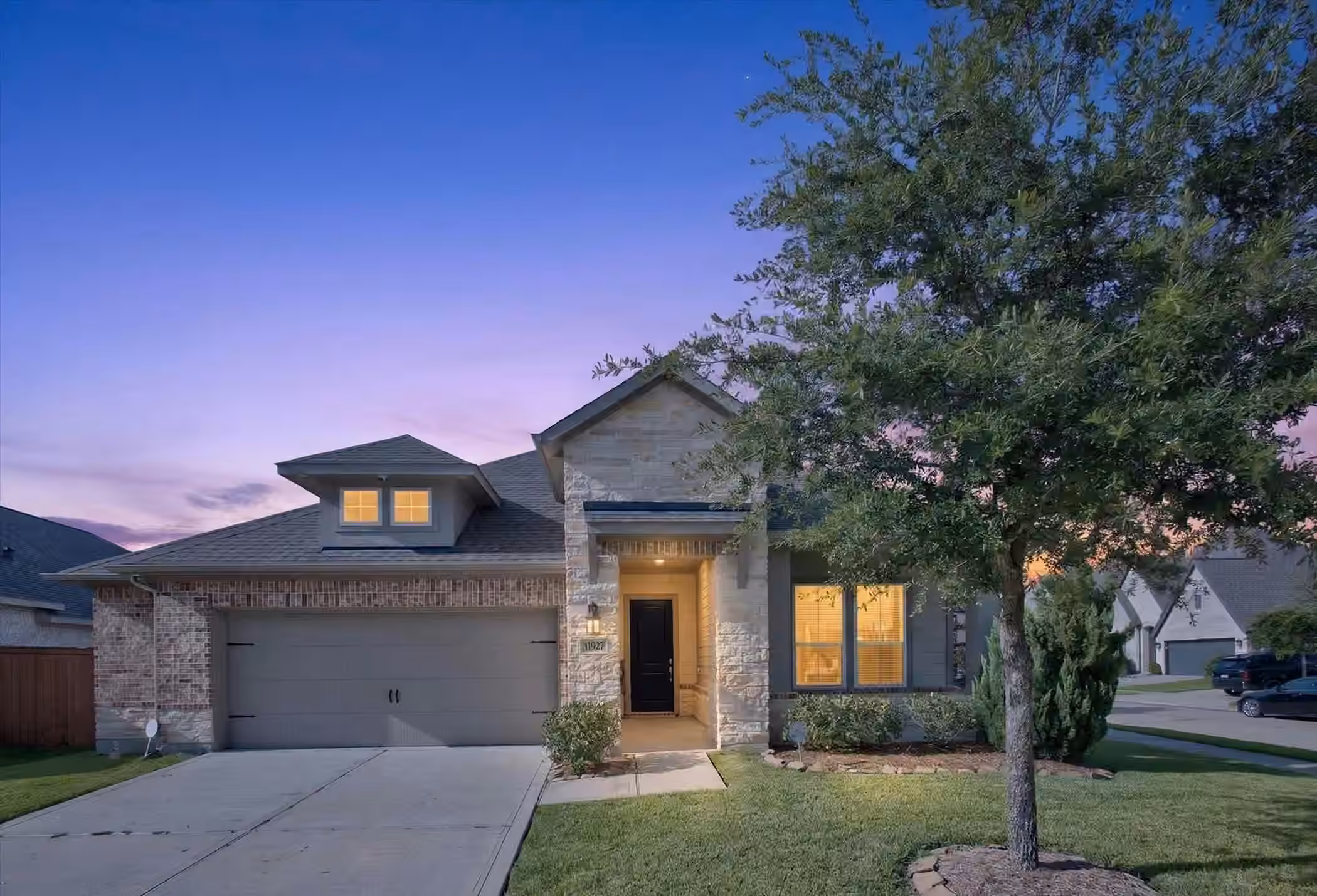 Photo 3 of 11927 Clearview Cove Drive, Humble, TX