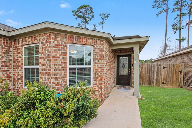 Photo 2 of 22622 Steel Blue Jaybird Drive, Hockley, TX