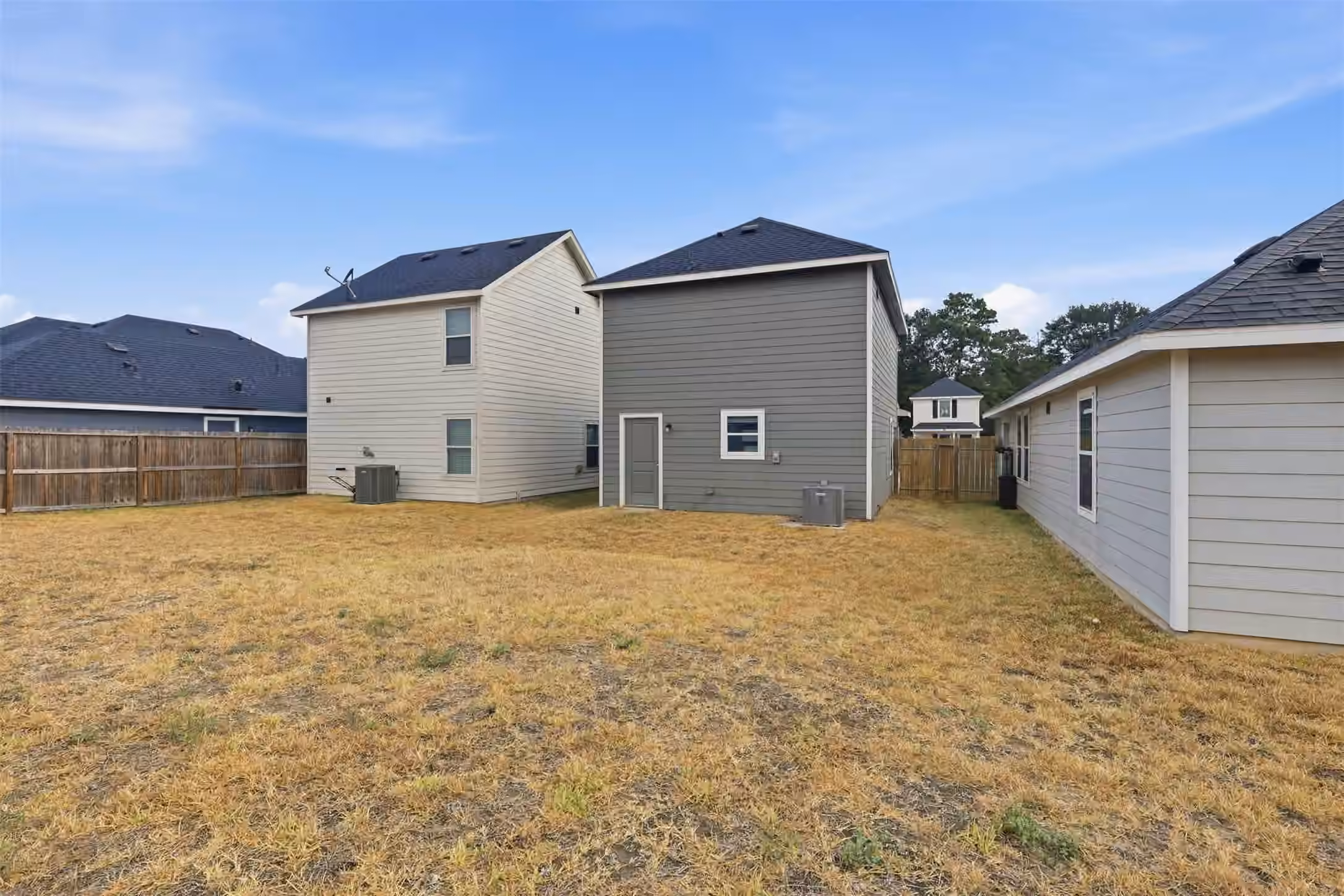 Photo 2 of 16380 Jasmine Marie Place, Conroe, TX