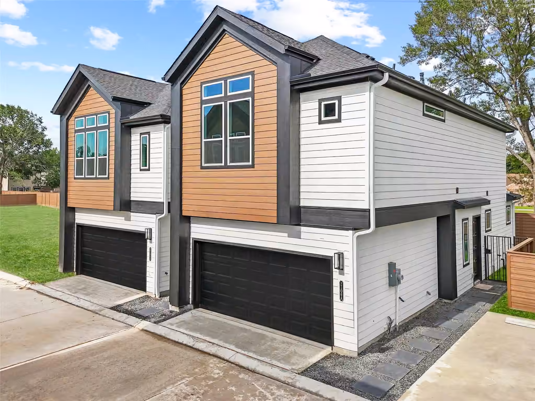 Photo of 2110 Dewalt Street G, Houston, TX