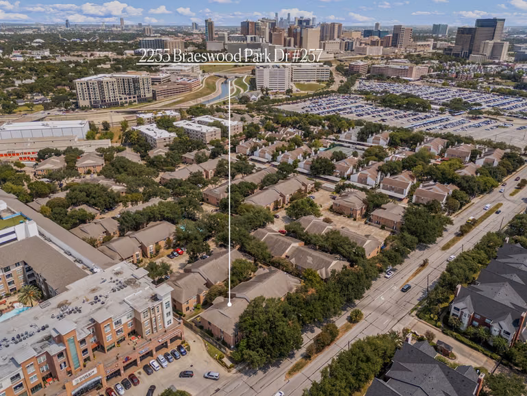Photo 2 of 2255 Braeswood Park Drive 257, Houston, TX