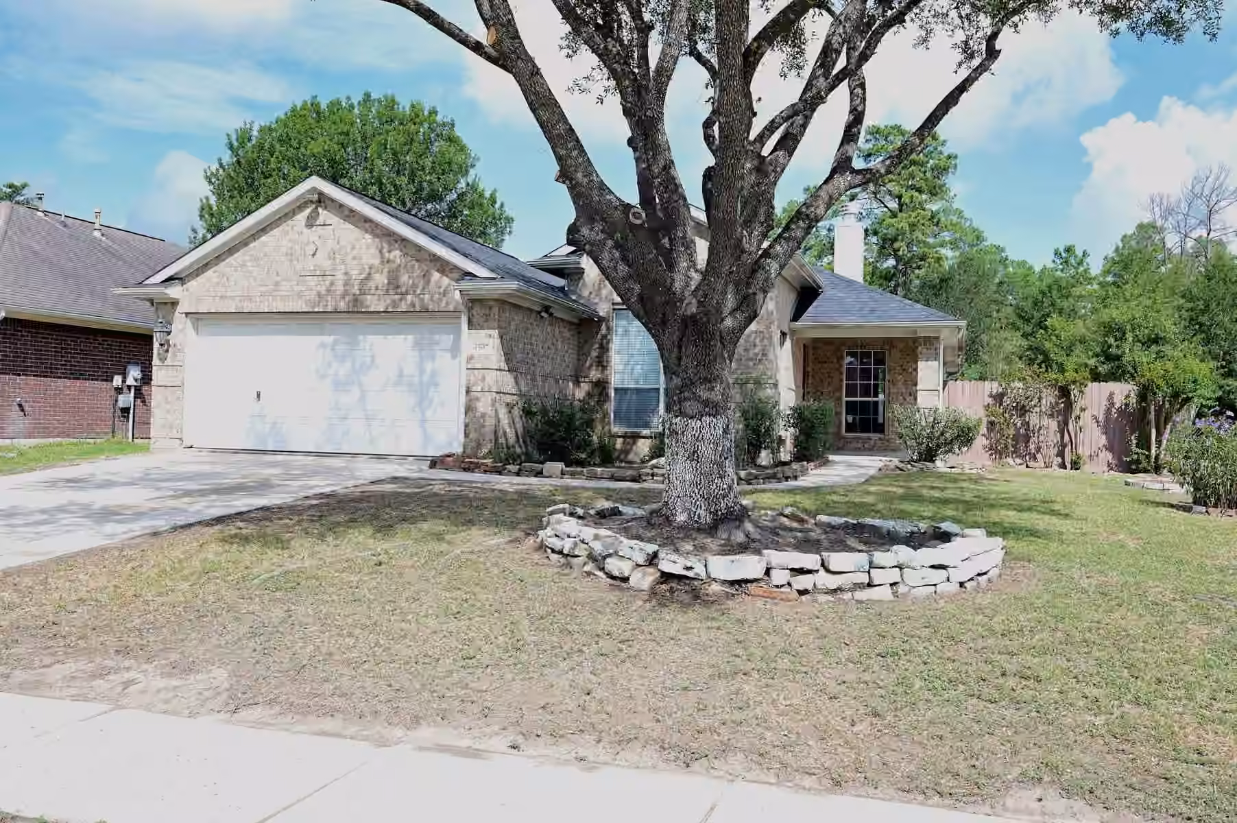 Photo 2 of 4507 Bridgevillage Drive, Spring, TX