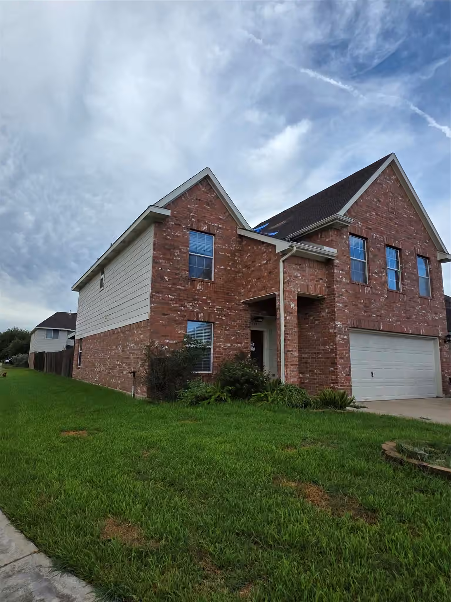 Photo 4 of 2133 Stoney Brook Drive, Deer Park, TX