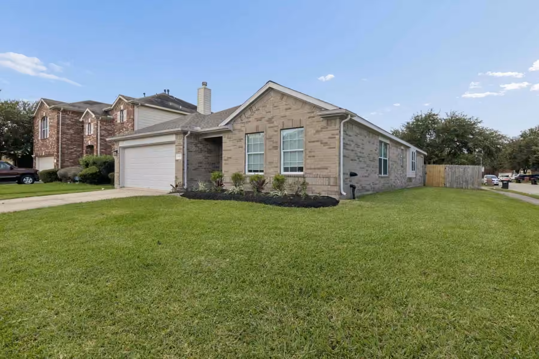 Photo 3 of 4543 Noble Court, Baytown, TX
