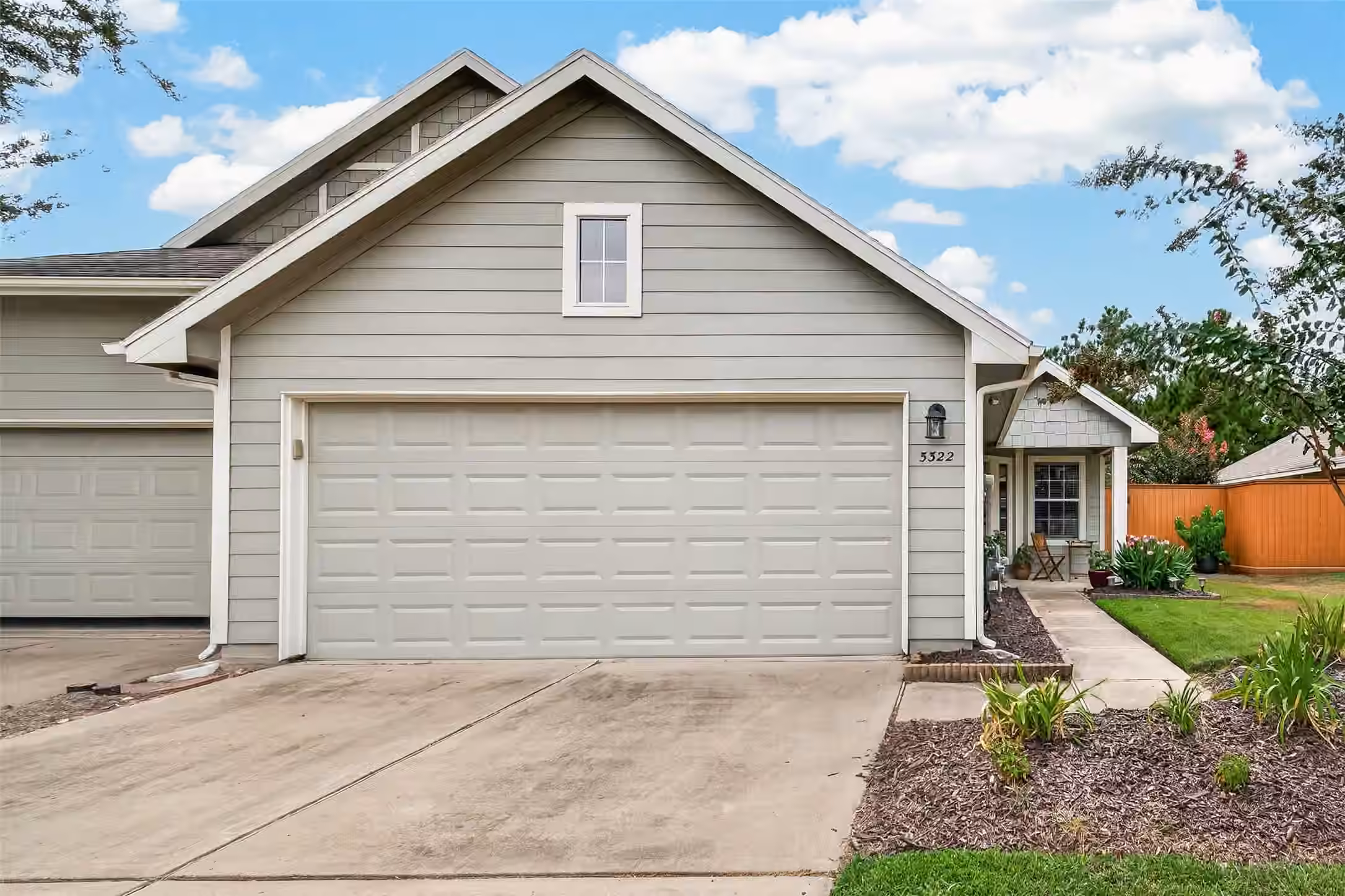 Photo 2 of 5322 Greenbrae Lane, Katy, TX
