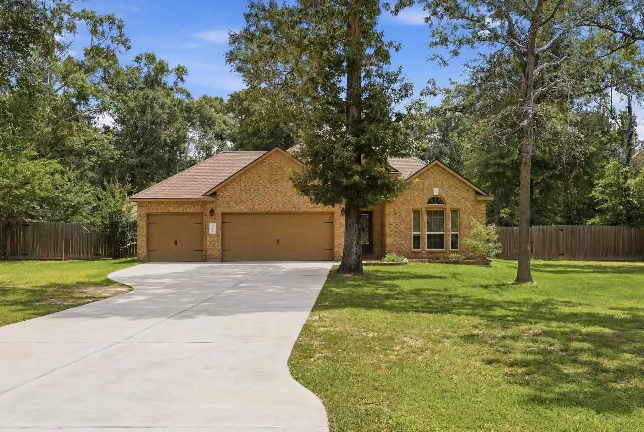Photo of 9217 Silver Back Trail, Conroe, TX 77303