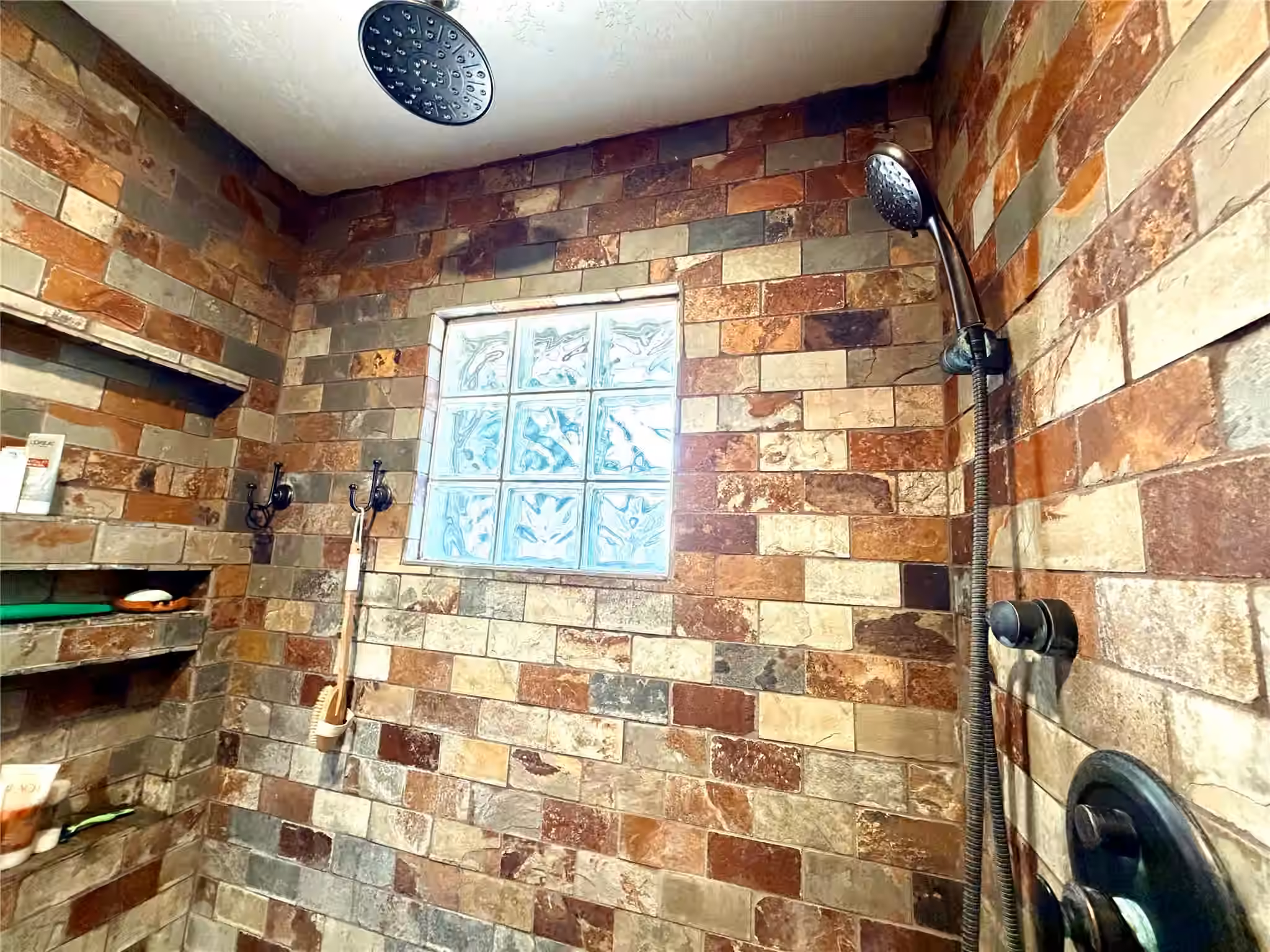 Photo 5 of 22306 Acorn Valley Drive, Spring, TX