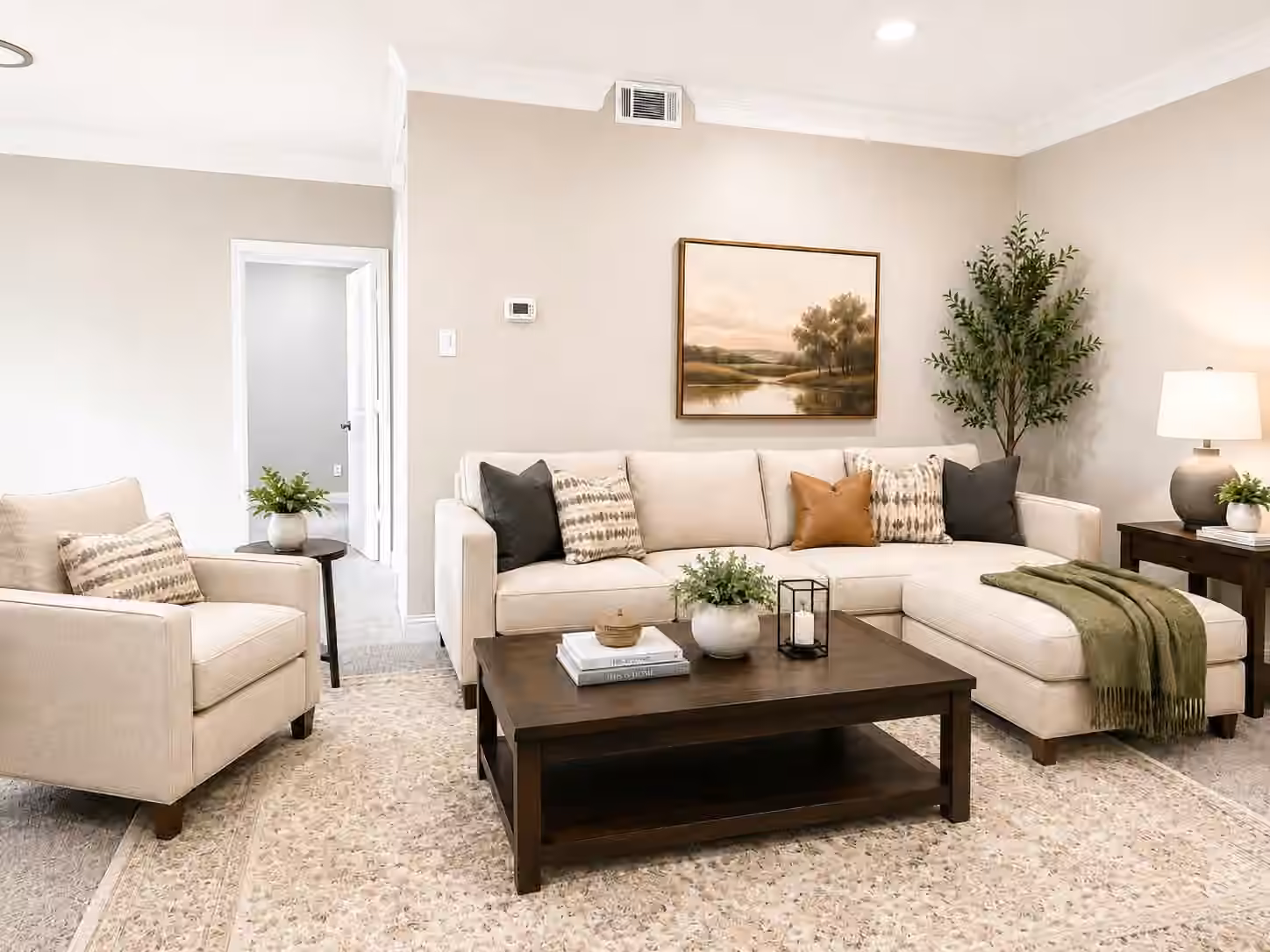 Photo 3 of 9707 Richmond Ave Apt 77, Houston, TX