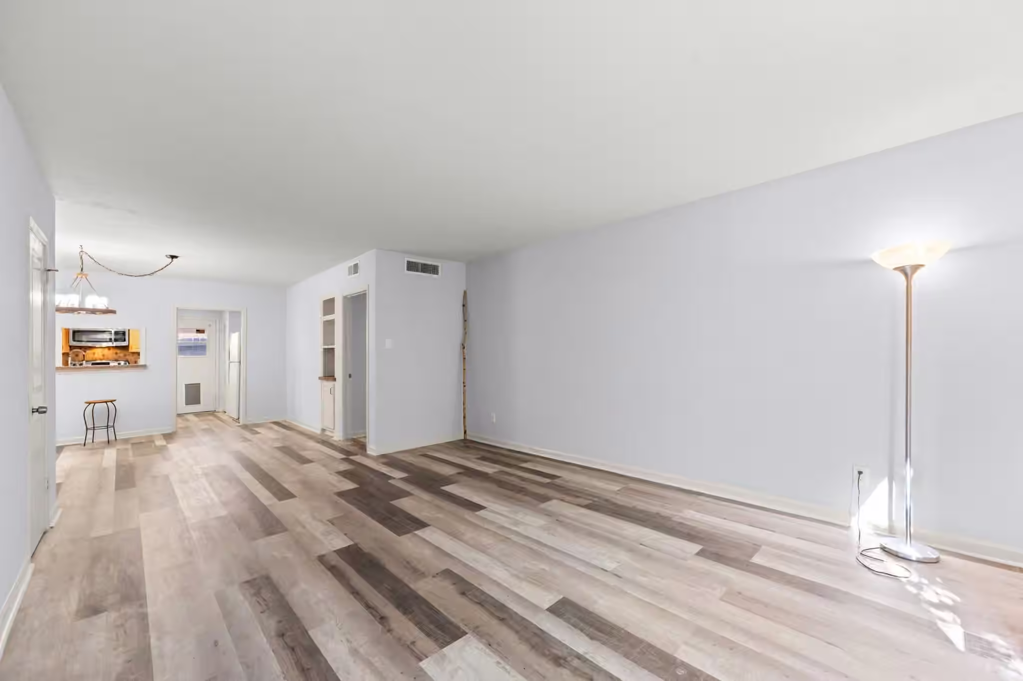 Photo 5 of 1809 Stoney Brook Drive 71, Houston, TX 77063