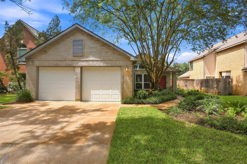 Photo of 1438 Middlesbrough Lane, Missouri City, TX 77459