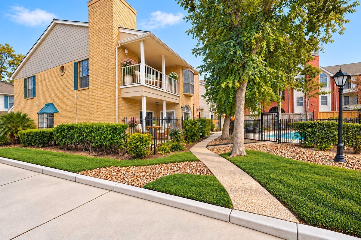 Photo of 2220 Bering Drive 12, Houston, TX 77057
