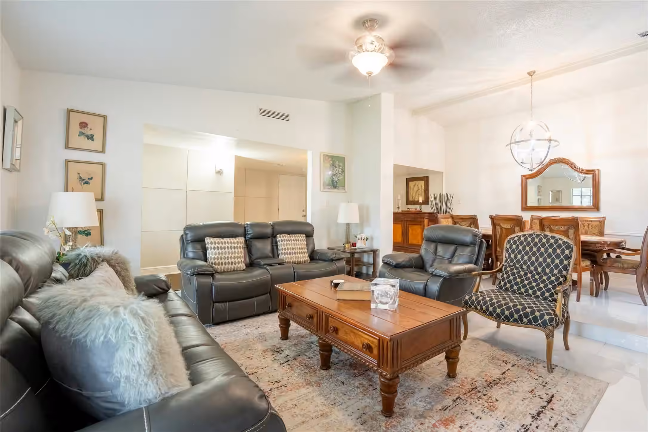 Photo 3 of 5518 LERWICK DR, Houston, TX