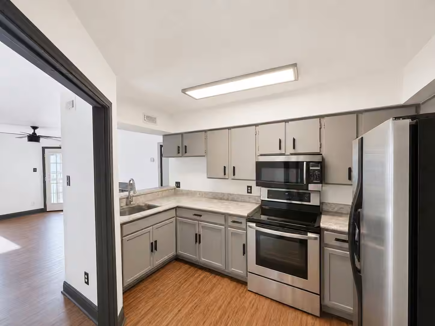 Photo 3 of 10211 Sugar Branch Drive 414, Houston, TX